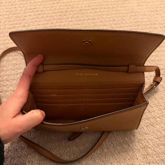 Tory Burch cognac Robinson crossbody bag - Picture 7 of 7